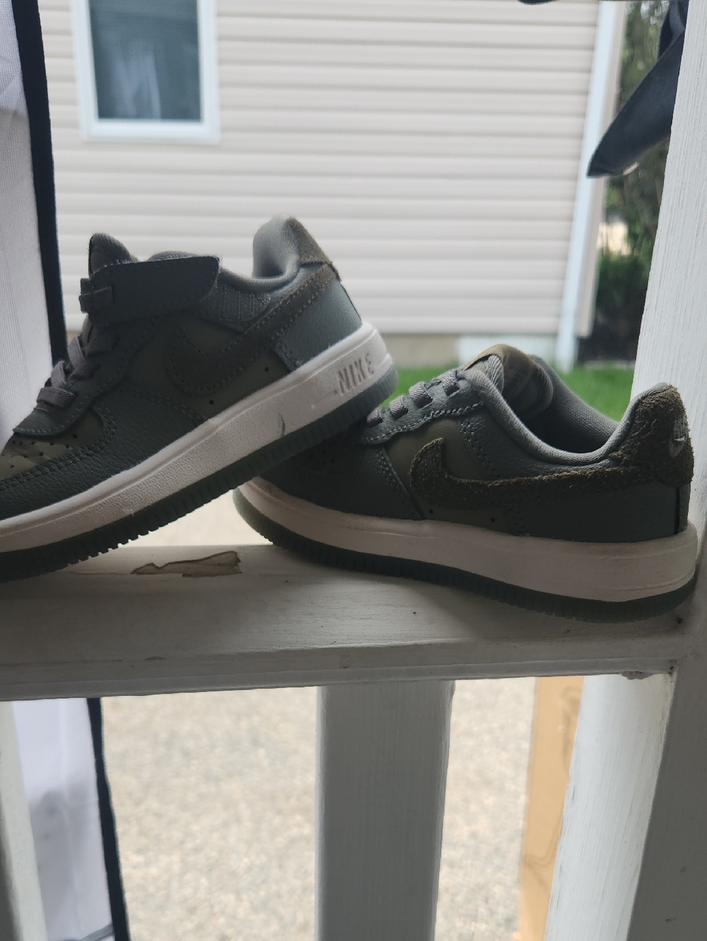 Nike Olive Green Youth Low-Top Sneakers